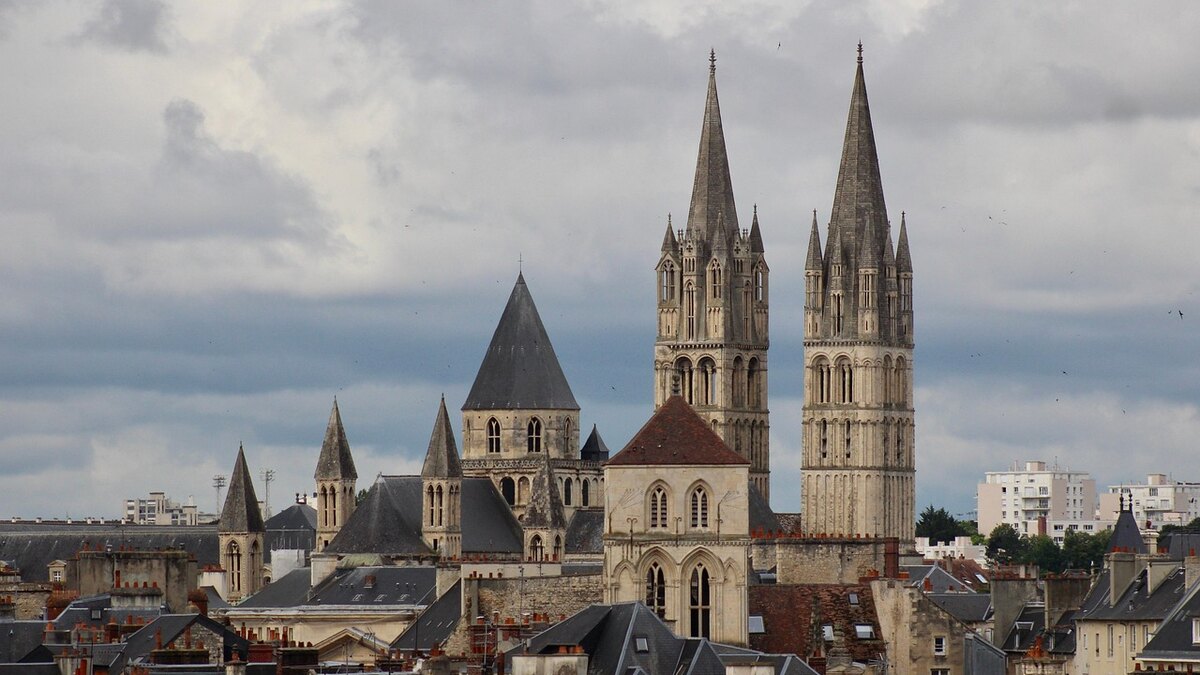 Abbaye Saint-Étienne à Caen — webdesigner local